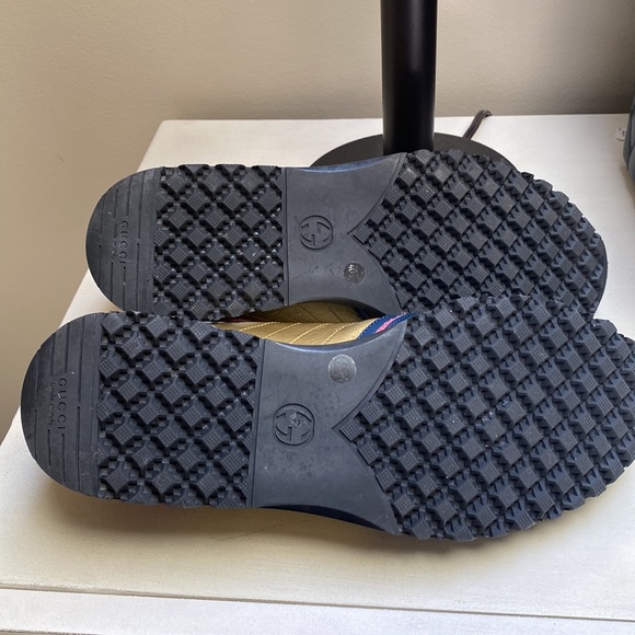 Rare Style Gucci Jogger Sneaker - Picture 6 of 10